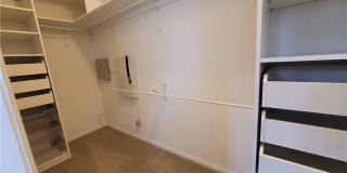 74 Rosenblum Gallery 21