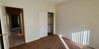 Unfurnished, 1-year long-term rental Gallery 7
