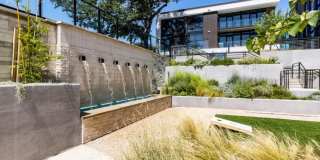 1158 Barton Springs Rd Gallery 9