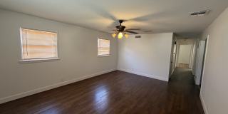 3813 25th Street Gallery 2