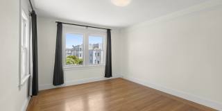 2128 Bay Street Gallery 15