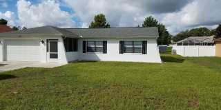 Adorable 3 Bedroom Home with Large Lanai Gallery 23