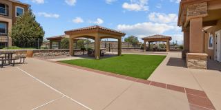 Las Torres Gallery 28