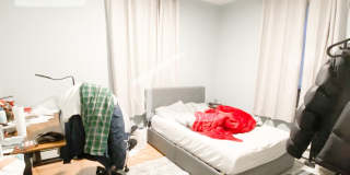 Large 4 bed in Allston Gallery 14