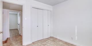 2012 Amy Sue Drive unit: B Gallery 41