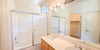 Richmond Marina Bay 3 Bed 3 Bath Townhome in Gated Bay Front Community Gallery 19