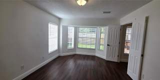 1506 SCOTCH PINE Drive Gallery 24