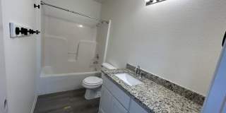 329 Berry Street - 204 Gallery 5
