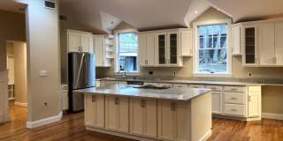 Luxury - Single Family Home Gallery 1