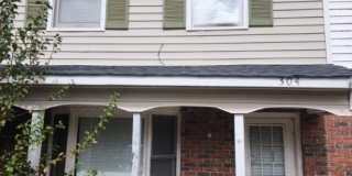 304 N Townville Street Gallery 1