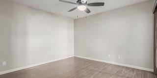 5537 N 71st Street Gallery 27