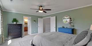 IMMACULATE & LOVELY 5 bed, 3 bath, + huge bonus room that can serve as a 5th bedroom, 2 car garage Gallery 21