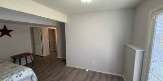 Stonegate Complex -- Fully Furnished and Utilities Included! Gallery 19