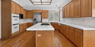 Spectacular 3 Bedroom PLUS Office Located in the Desired Rancho Paraiso Walnut Creek Neighborhood! Gallery 11