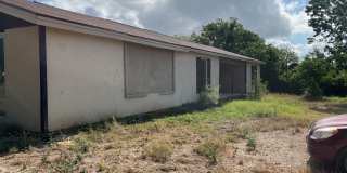 4 Bedroom, 2 Bathroom Home Gallery 24