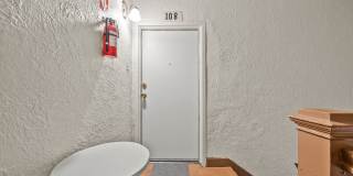 108 South Cummings Street - 1 Gallery 2