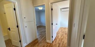 FOR RENT: UNFURNISHED: - Super Sweet Cottage style home in Midtown Bend. Gallery 13