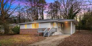 221 Lawson Road Gallery 1