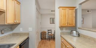 2216 Myron Drive Gallery 12