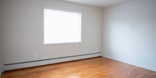 Crestwood Park I Gallery 6