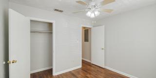 1334 Cherry Street - 3 Gallery 8