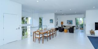 213 N WASHINGTON DRIVE Gallery 19