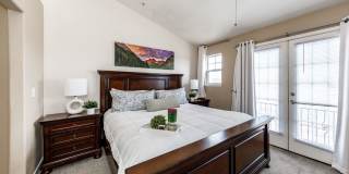 Fully Furnished Downtown 2 Bed, 4 Bath Executive Townhouse Gallery 25