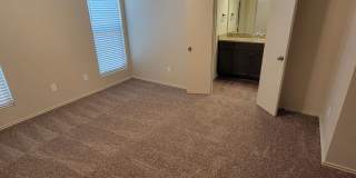 Bryan -3 bedroom / 2 bath / 2 car garage / Large fenced in back yard. Gallery 16
