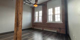 Oak Knitting Mill Apartments – Franklin Square Available Gallery 3