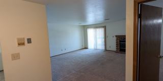 Willow Creek Apartments Gallery 84