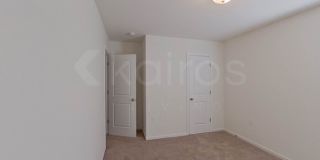 924 Sanford Lane Gallery 15