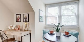 Kensington Place Gallery 43