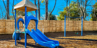 The Pointe at 731 Gallery 13