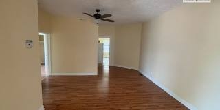 3916 Middle Street Gallery 9