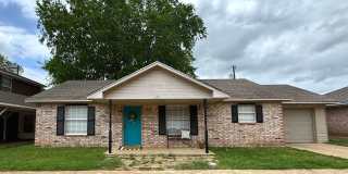 208 Summerset Ct Gallery 1
