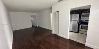 565 NE 65th St # 2 Gallery 3