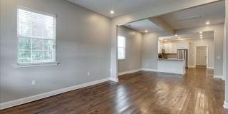 Charming 1920 renovated home! Gallery 6
