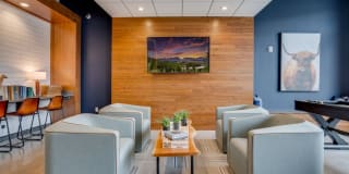 The Grove Gallery 23