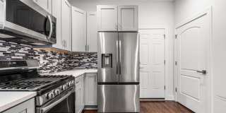 3904 N Whipple Avenue Gallery 7