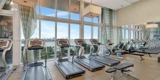 50 Biscayne Blvd 5107 Gallery 25