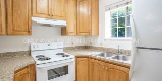909 N 500 W Gallery 11
