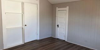 Spacious 5BR Duplex in Port Arthur Gallery 1