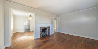 Charming 2-Bedroom, 1-Bath Home in Greensboro Gallery 6