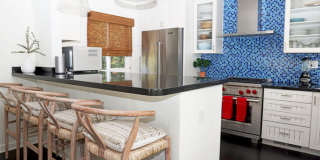 161 Ruby Street Gallery 12