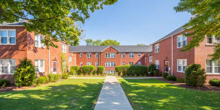 (SCH) - Southcrest Heights Apartments (SCH) - Southcrest Heights Apartments Gallery 1