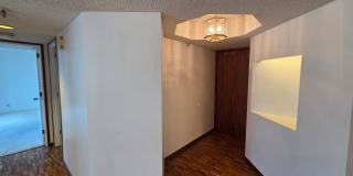Rarely available 1-bedroom, 1-bathroom luxury apartment in the Punahou Cliffs Condominium. Gallery 7