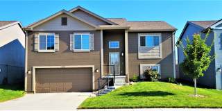 Must See Bennington Home! Gallery 1
