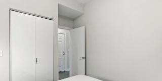 2151-2153 W Division St Gallery 14