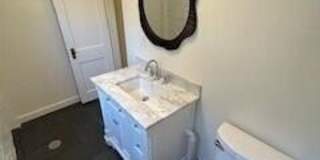 1621 Craig Street Gallery 19