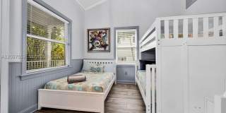 1074 NE Little River Dr Gallery 20